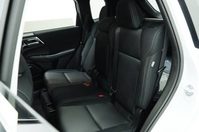 2026 Mitsubishi Outlander ES