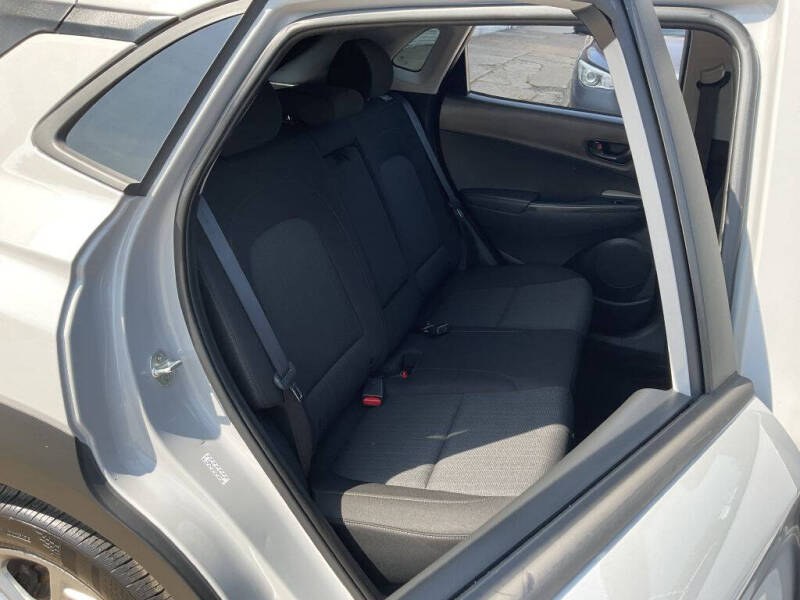 2022 Hyundai Kona SEL