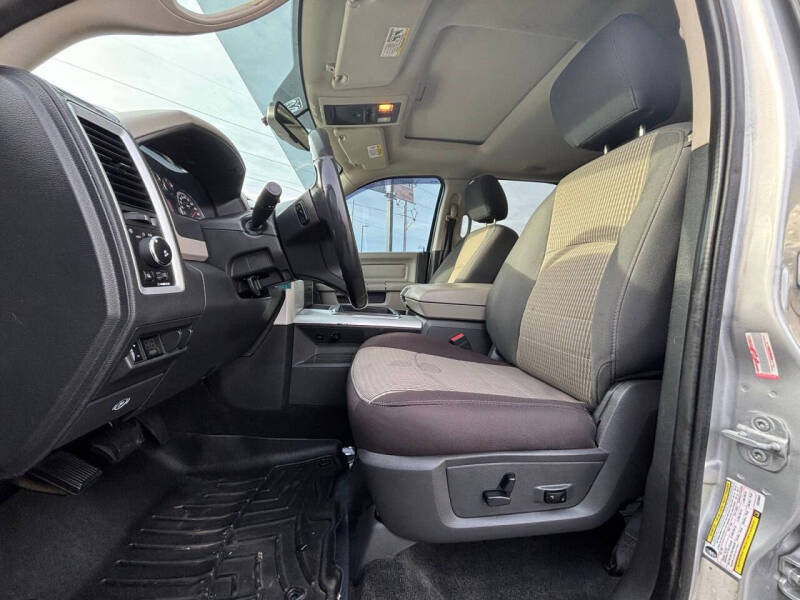 2012 RAM 3500 SLT
