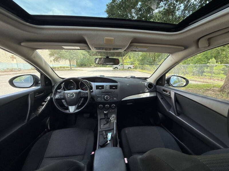 2013 Mazda MAZDA3 i Touring
