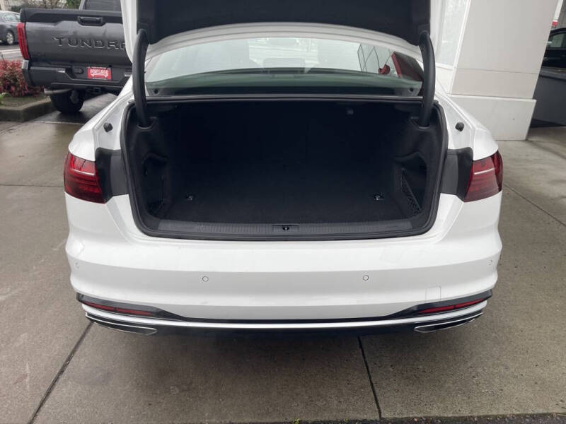 2023 Audi A4 quattro S line Prem Plus 45 TFSI