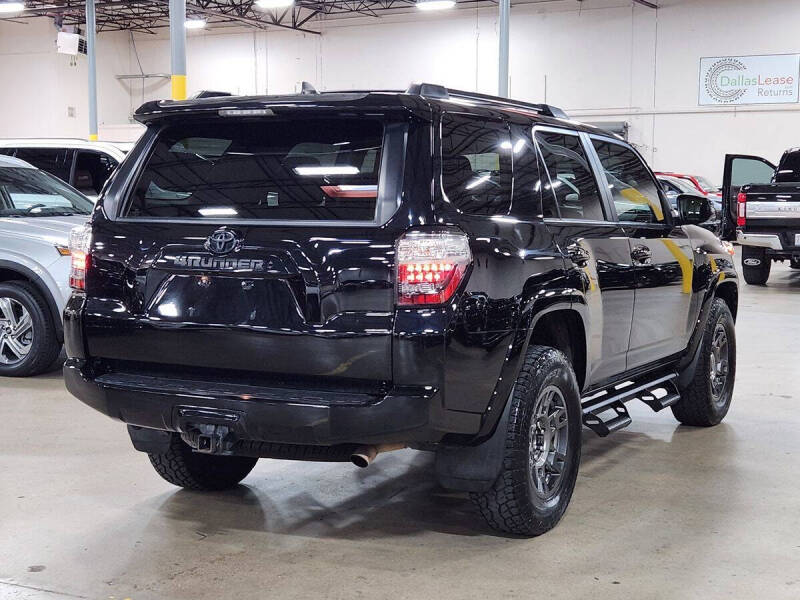 2020 Toyota 4Runner Venture Edition