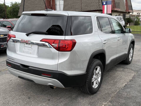 2017 GMC Acadia SLE-1