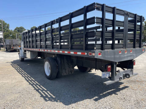 2001 Freightliner FL60