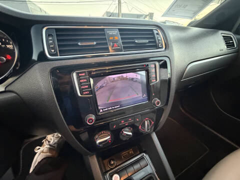 2016 Volkswagen Jetta 1.8T Sport