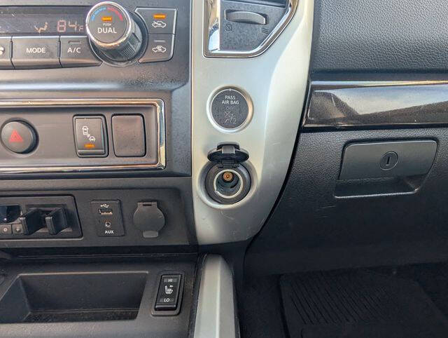 2018 Nissan Titan SV