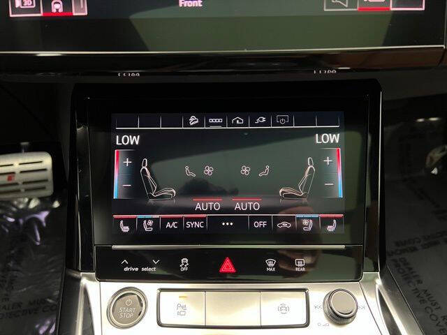 2021 Audi e-tron quattro Premium Plus