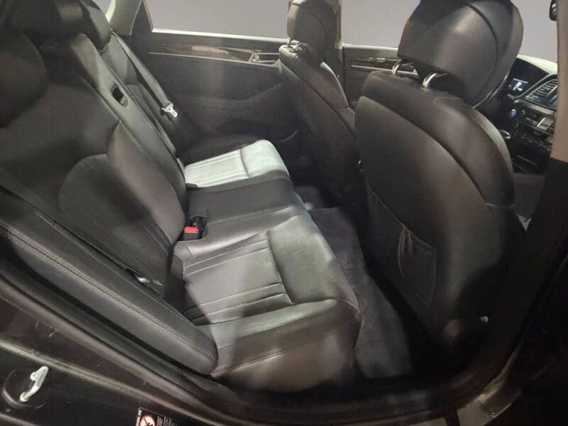 2020 Genesis G80