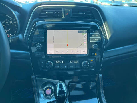 2022 Nissan Maxima 3.5 SR