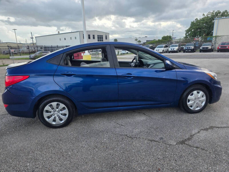 2017 Hyundai Accent