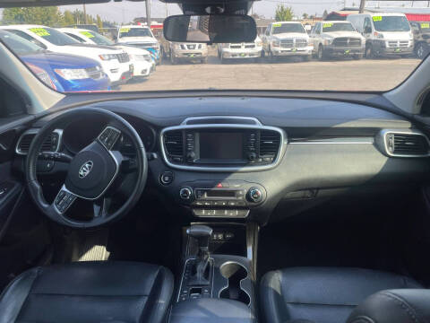 2020 Kia Sorento EX V6