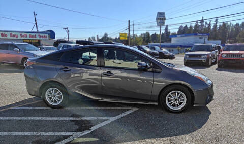 2018 Toyota Prius Two