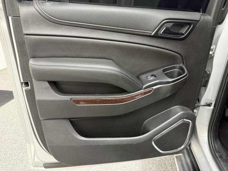 2020 GMC Yukon XL SLT