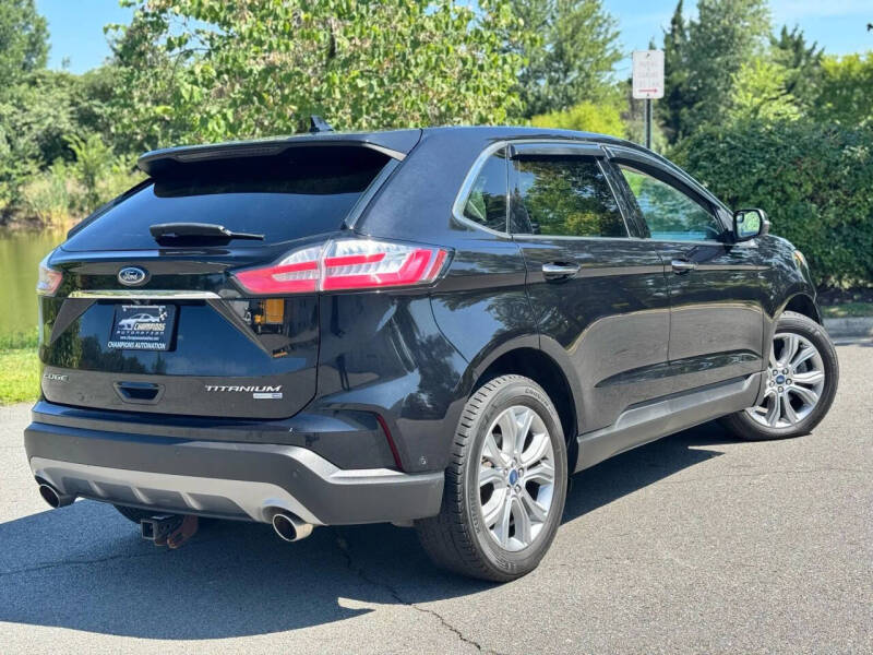 2019 Ford Edge Titanium