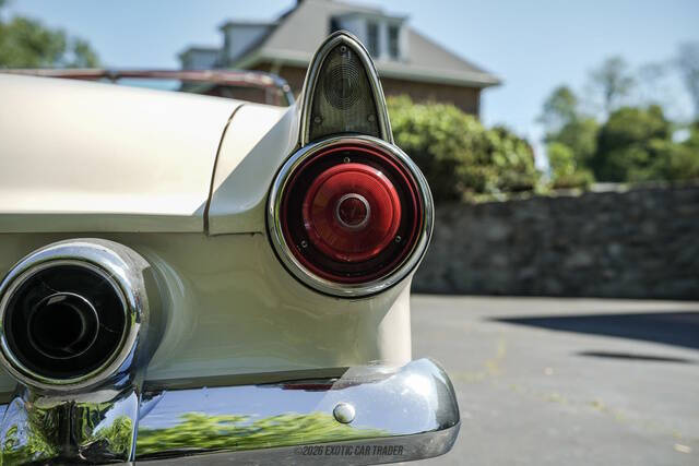 1955 Ford Thunderbird