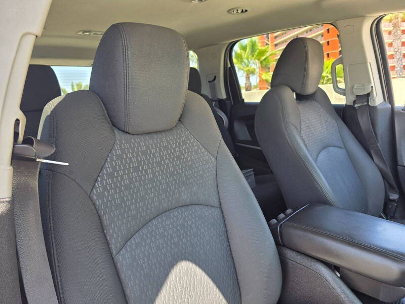 2011 GMC Acadia SLE