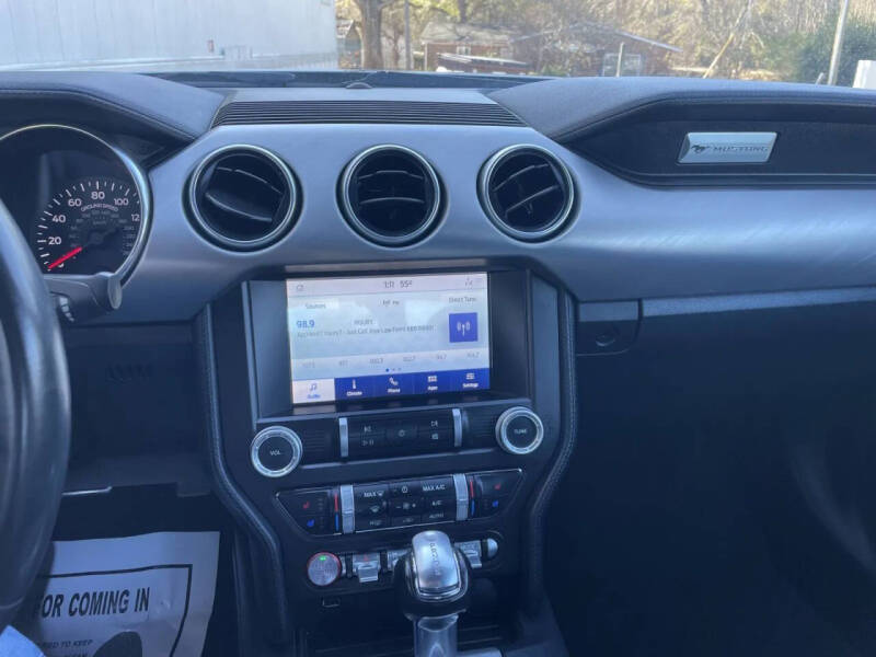 2022 Ford Mustang EcoBoost Premium