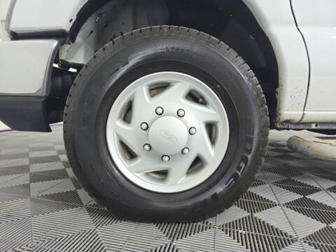 2013 Ford E-Series E-250