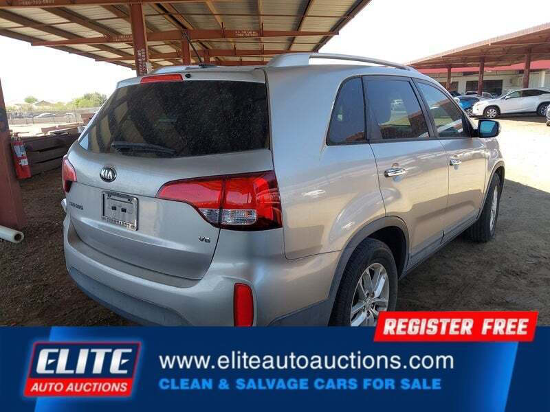 2015 Kia Sorento LX