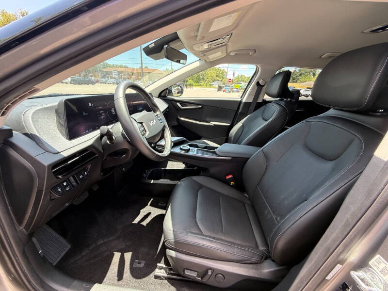 2023 Kia EV6 Wind