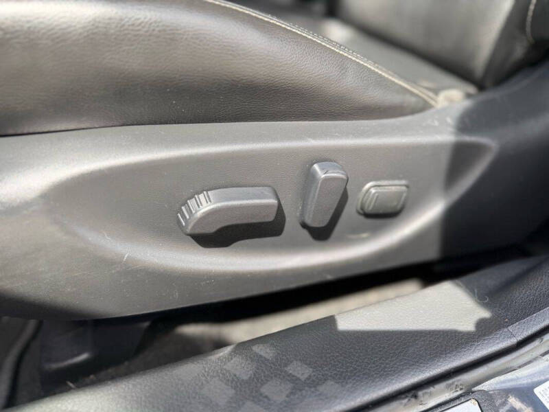 2017 Nissan Maxima