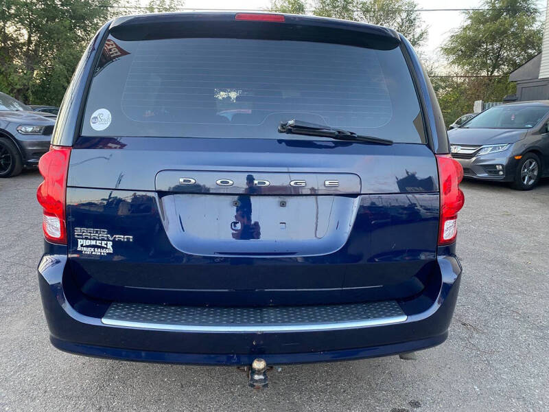 2014 Dodge Grand Caravan SE