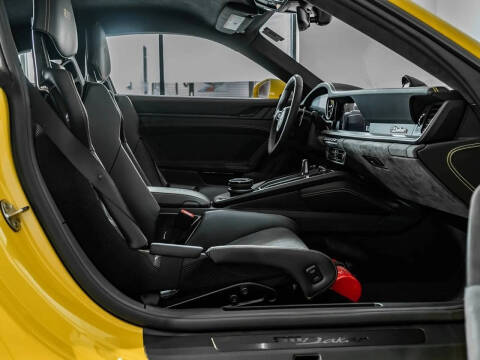 2024 Porsche 911 Dakar