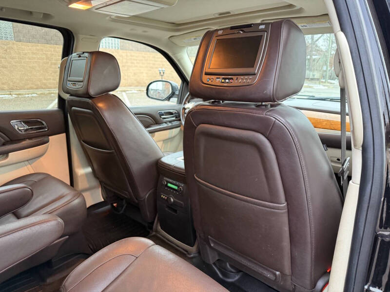 2014 Cadillac Escalade ESV Platinum