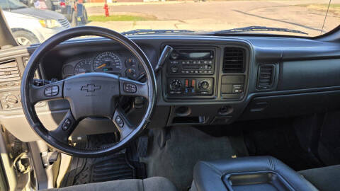2004 Chevrolet Silverado 1500 LS