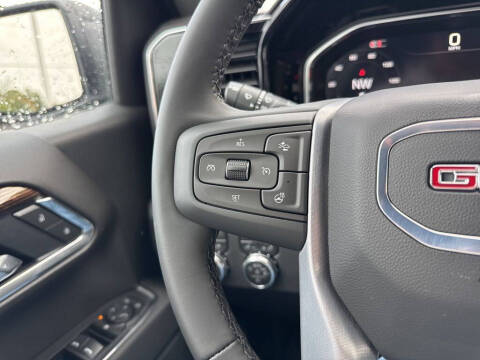 2026 GMC Sierra 1500 Elevation Standard