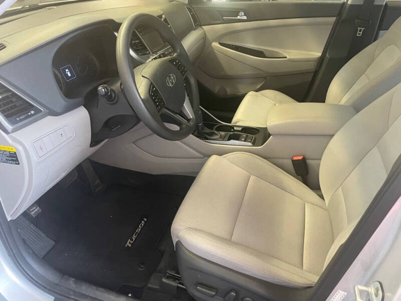 2017 Hyundai Tucson SE