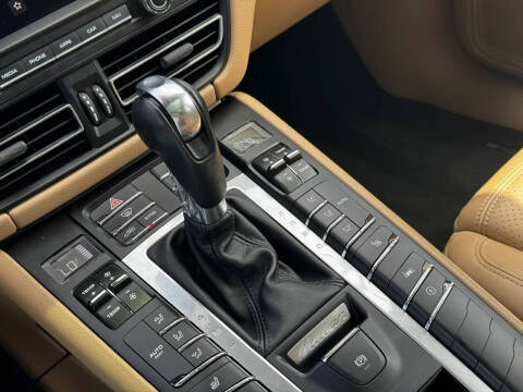 2019 Porsche Macan S