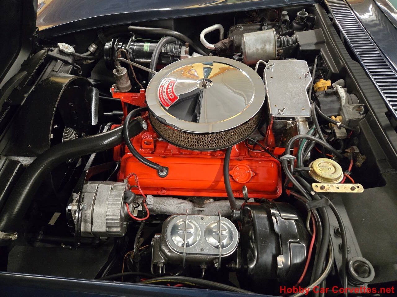 1969 Chevrolet Corvette 23
