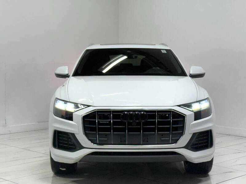 2019 Audi Q8 quattro Premium Plus 55 TFSI