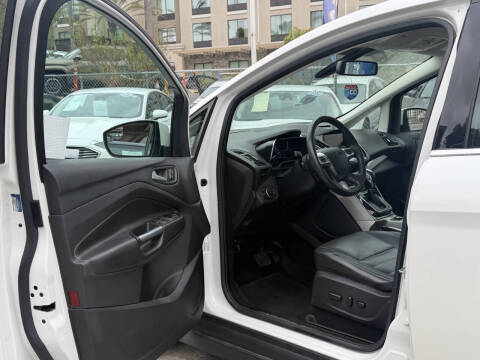 2014 Ford C-MAX Hybrid SEL
