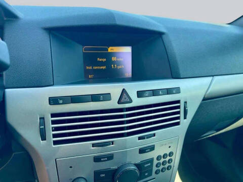 2008 Saturn Astra XR