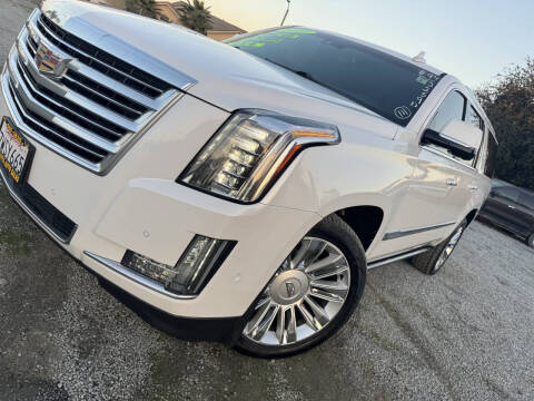 2017 Cadillac Escalade ESV Platinum