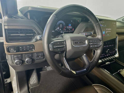 2025 GMC Yukon Denali Ultimate