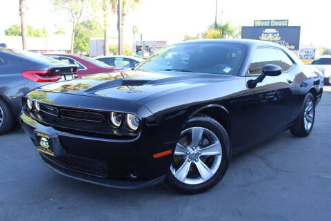 2016 Dodge Challenger SXT