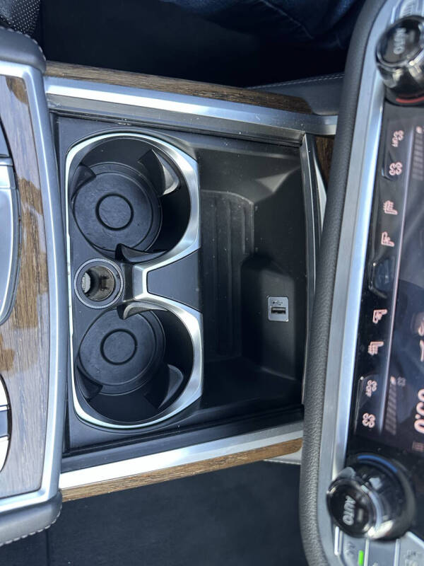 2017 BMW 7 Series 750i xDrive