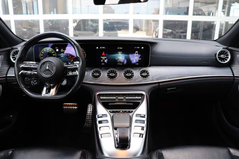 2022 Mercedes-Benz AMG GT 43