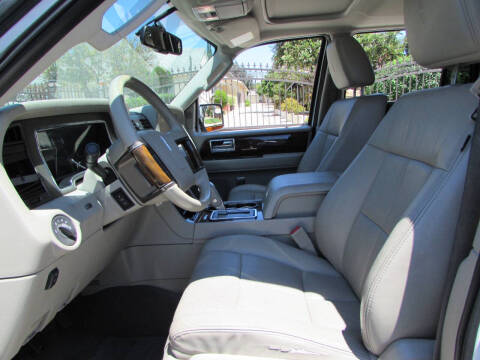 2012 Lincoln Navigator