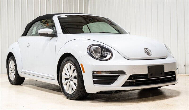 2017 Volkswagen Beetle Convertible 1.8T S