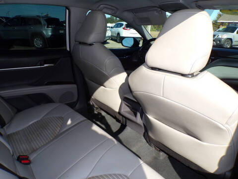 2022 Toyota Camry SE