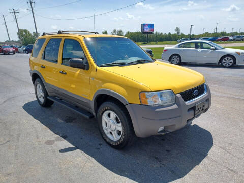 2002 Ford Escape for sale at Caps Cars Of Taylorville in Taylorville IL