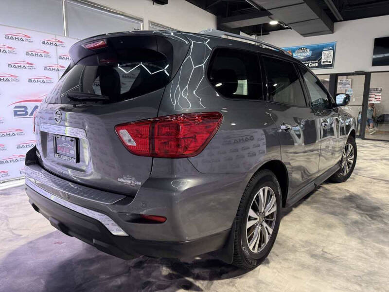 2020 Nissan Pathfinder S