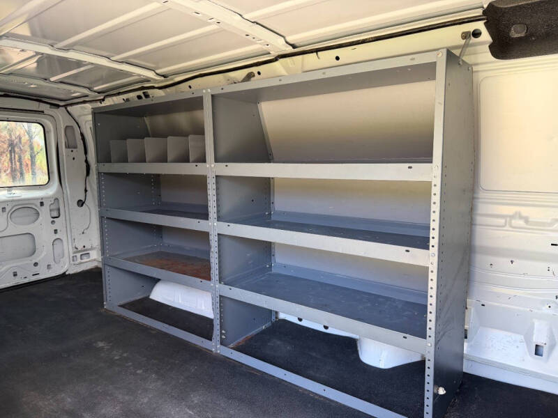 2009 Ford E-Series E-350 SD