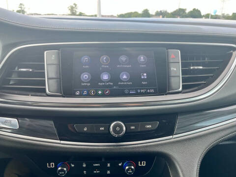 2020 Buick Enclave Essence