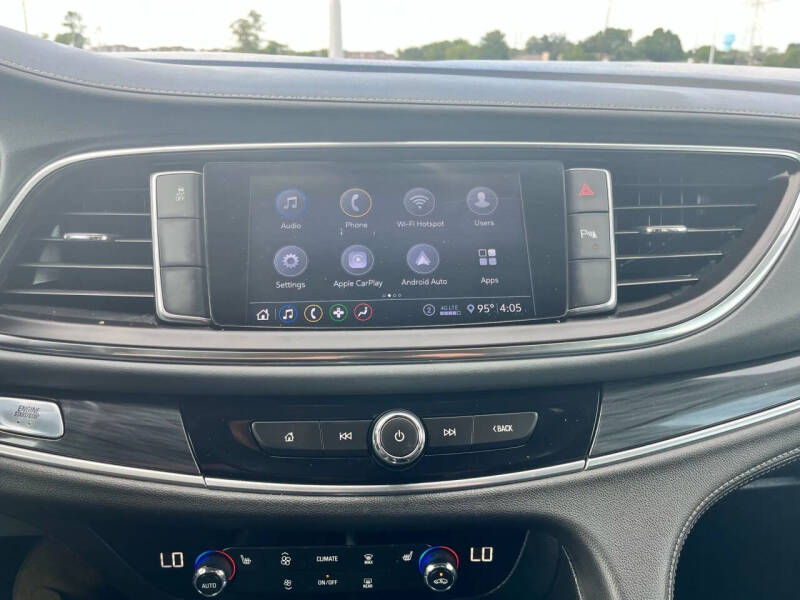 2020 Buick Enclave Essence