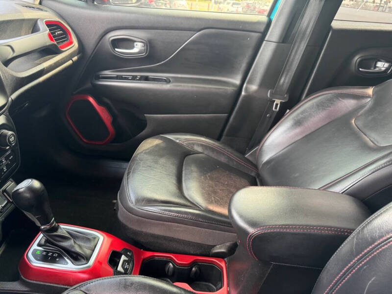 2020 Jeep Renegade Trailhawk